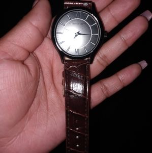 Geoffrey Beene Watch